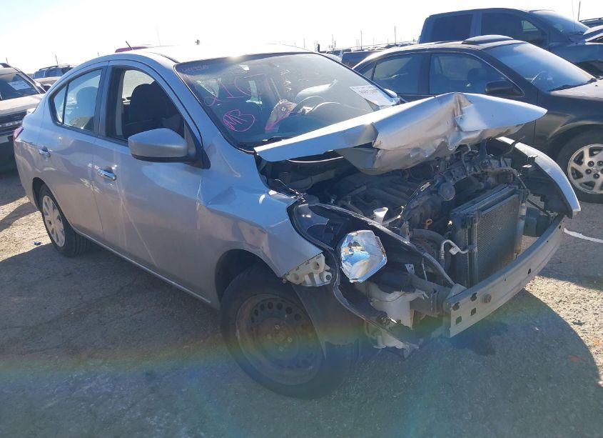 2016 Nissan Versa 1.6 S/1.6 S+/1.6 SL/1.6 SV (VIN 3N1CN7APXGL842167) main photo