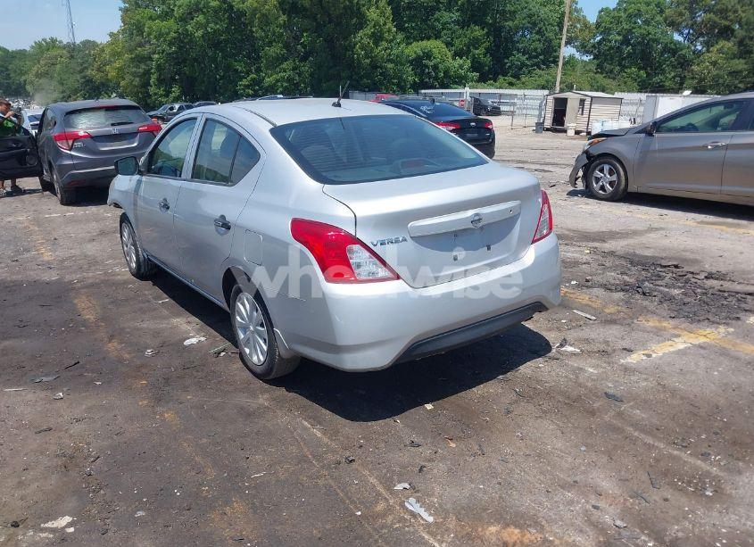 Photo 3 of 2016 Nissan Versa 1.6 S (VIN 3N1CN7APXGL862936)