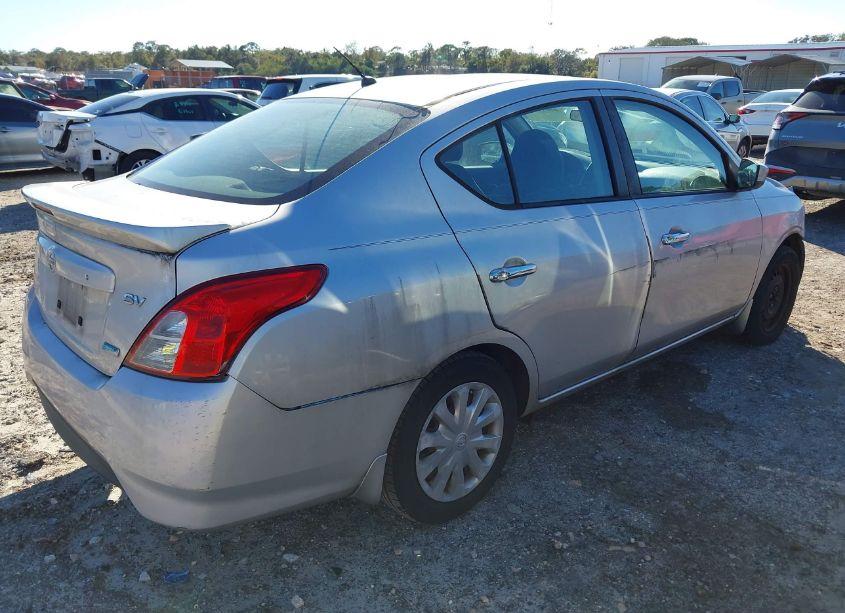 Photo 4 of 2016 Nissan Versa 1.6 SV (VIN 3N1CN7APXGL870633)