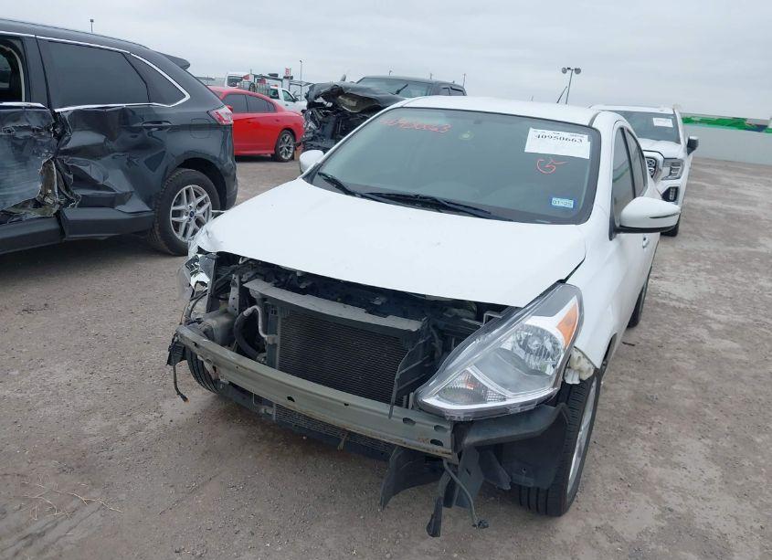 Photo 13 of 2016 Nissan Versa 1.6 SL (VIN 3N1CN7APXGL872477)