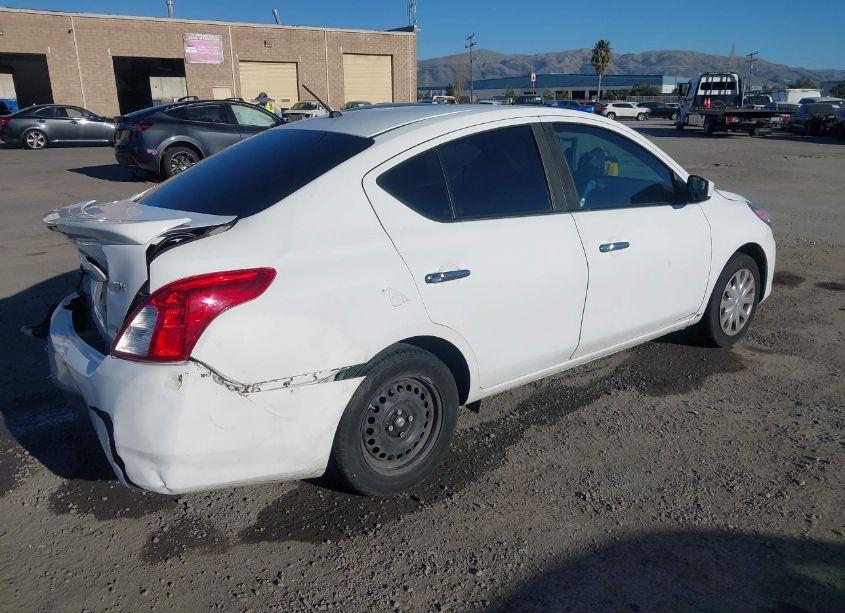 Photo 4 of 2016 Nissan Versa 1.6 S/1.6 S+/1.6 SL/1.6 SV (VIN 3N1CN7APXGL879378)
