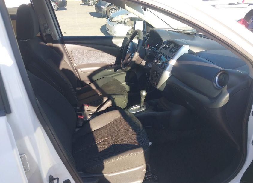 Photo 5 of 2016 Nissan Versa 1.6 S/1.6 S+/1.6 SL/1.6 SV (VIN 3N1CN7APXGL879378)