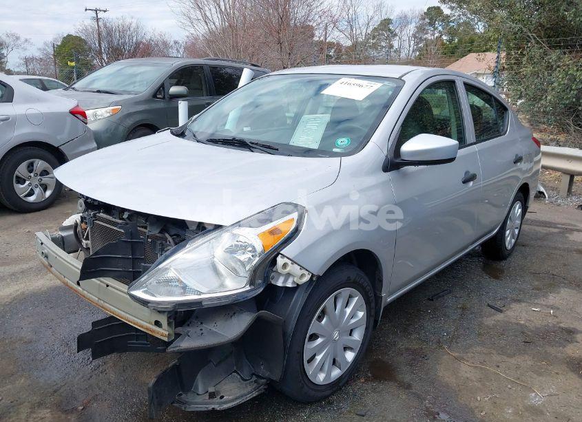 Photo 2 of 2016 Nissan Versa 1.6 S (VIN 3N1CN7APXGL883043)