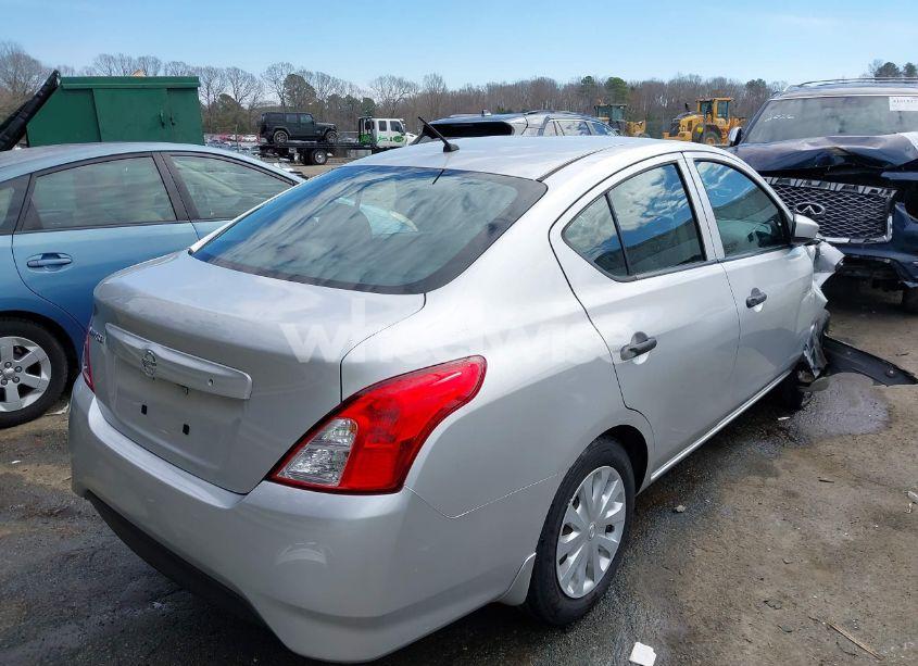 Photo 4 of 2016 Nissan Versa 1.6 S (VIN 3N1CN7APXGL883043)