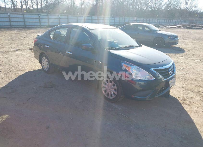 2016 Nissan Versa 1.6 SV (VIN 3N1CN7APXGL901332) main photo