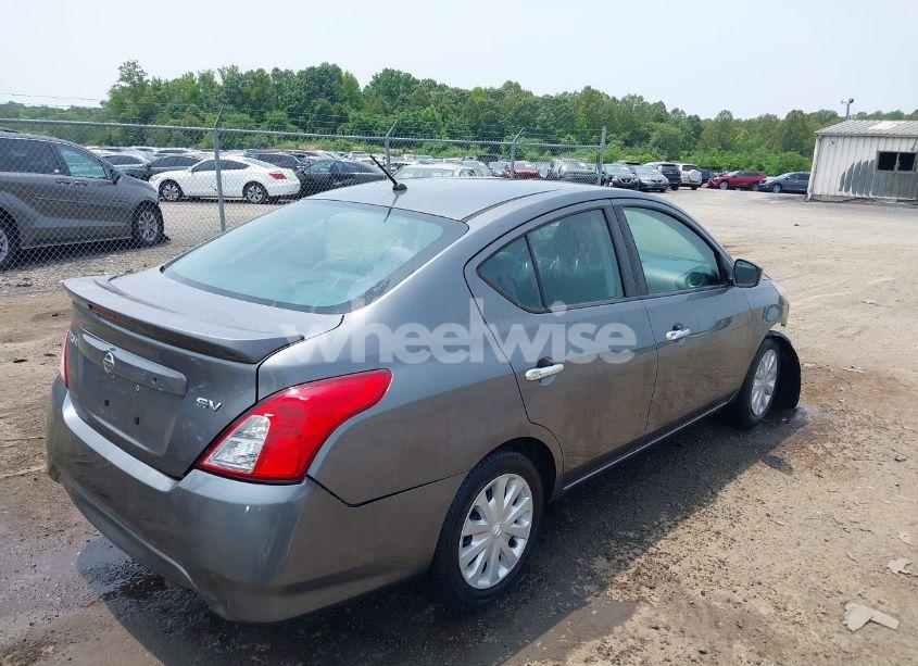 Photo 4 of 2016 Nissan Versa 1.6 SV (VIN 3N1CN7APXGL916946)