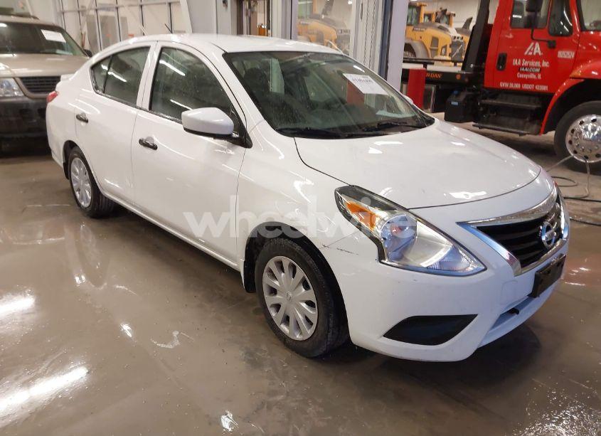 2016 Nissan Versa 1.6 S+ (VIN 3N1CN7APXGL917126) main photo
