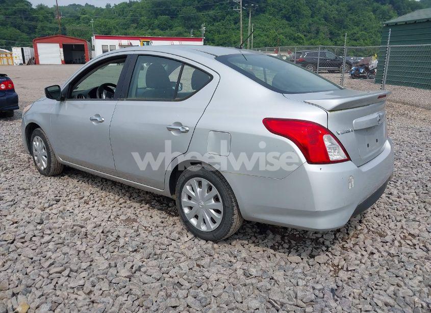 Photo 3 of 2017 Nissan Versa 1.6 SV (VIN 3N1CN7APXHK432119)