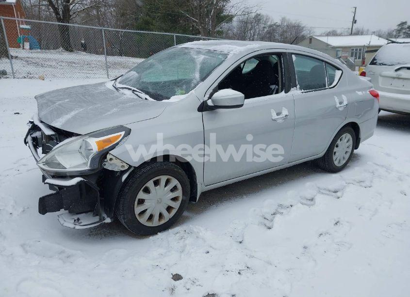 Photo 2 of 2017 Nissan Versa 1.6 SV (VIN 3N1CN7APXHK472121)