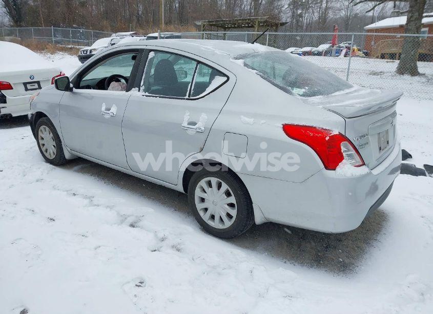 Photo 3 of 2017 Nissan Versa 1.6 SV (VIN 3N1CN7APXHK472121)