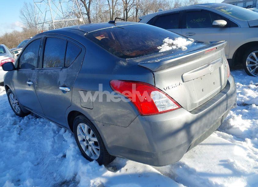 Photo 3 of 2017 Nissan Versa 1.6 SV (VIN 3N1CN7APXHL833311)
