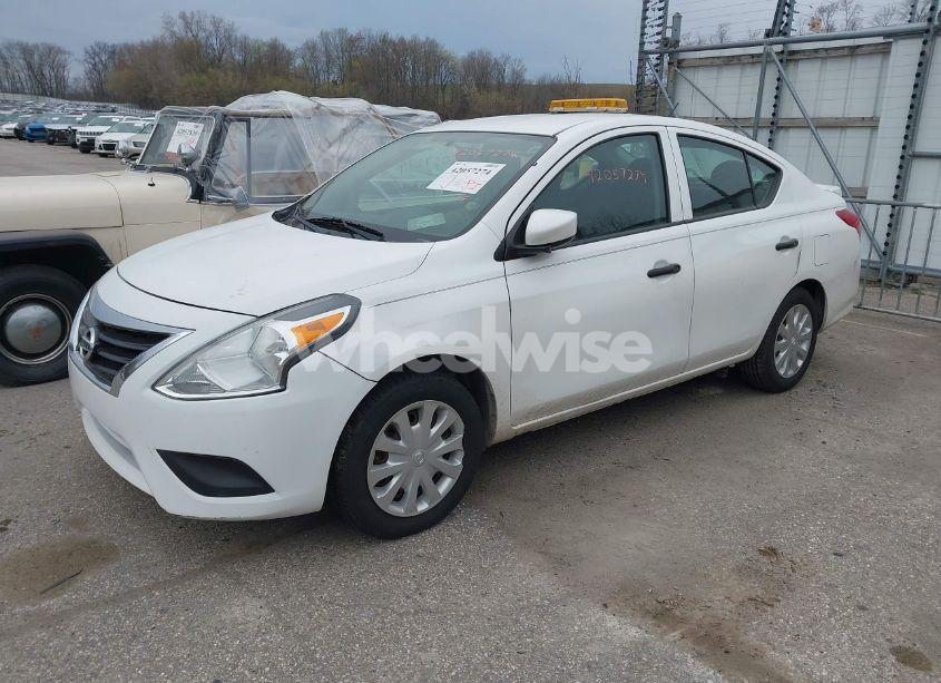 Photo 2 of 2017 Nissan Versa 1.6 S+ (VIN 3N1CN7APXHL878216)