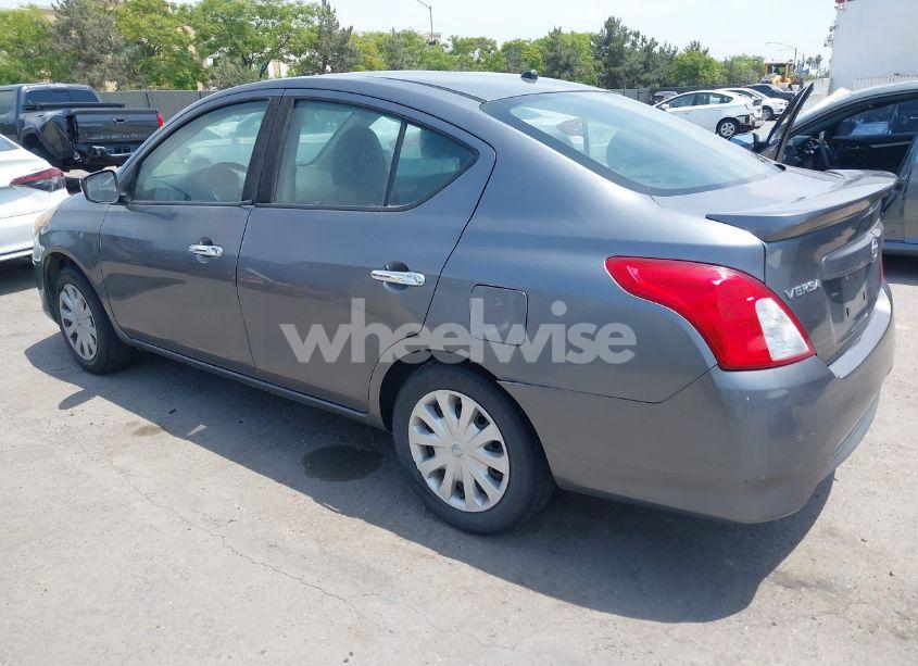 Photo 3 of 2017 Nissan Versa 1.6 SV (VIN 3N1CN7APXHL901607)