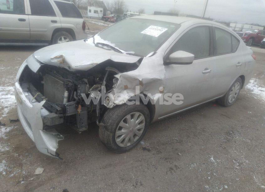 Photo 2 of 2018 Nissan Versa 1.6 SV (VIN 3N1CN7APXJK438783)