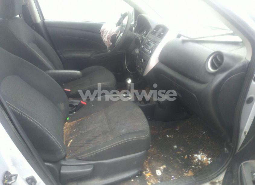 Photo 5 of 2018 Nissan Versa 1.6 SV (VIN 3N1CN7APXJK438783)