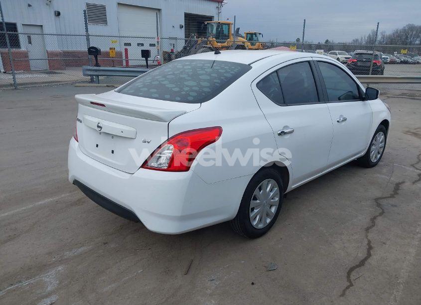 Photo 4 of 2018 Nissan Versa 1.6 SV (VIN 3N1CN7APXJL815073)