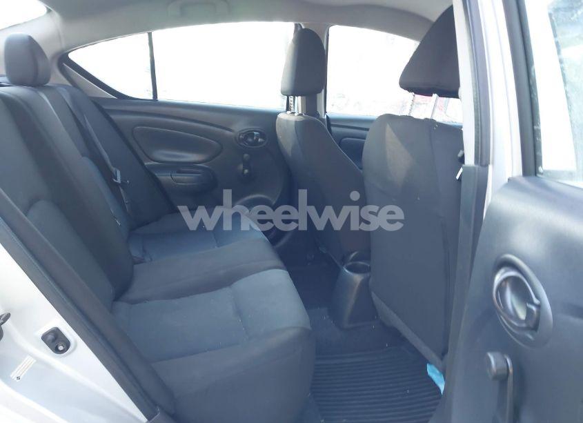 Photo 8 of 2018 Nissan Versa 1.6 S+ (VIN 3N1CN7APXJL841091)