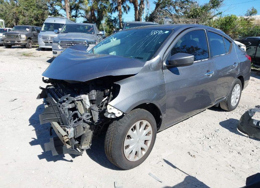 Photo 2 of 2018 Nissan Versa 1.6 SV (VIN 3N1CN7APXJL842595)