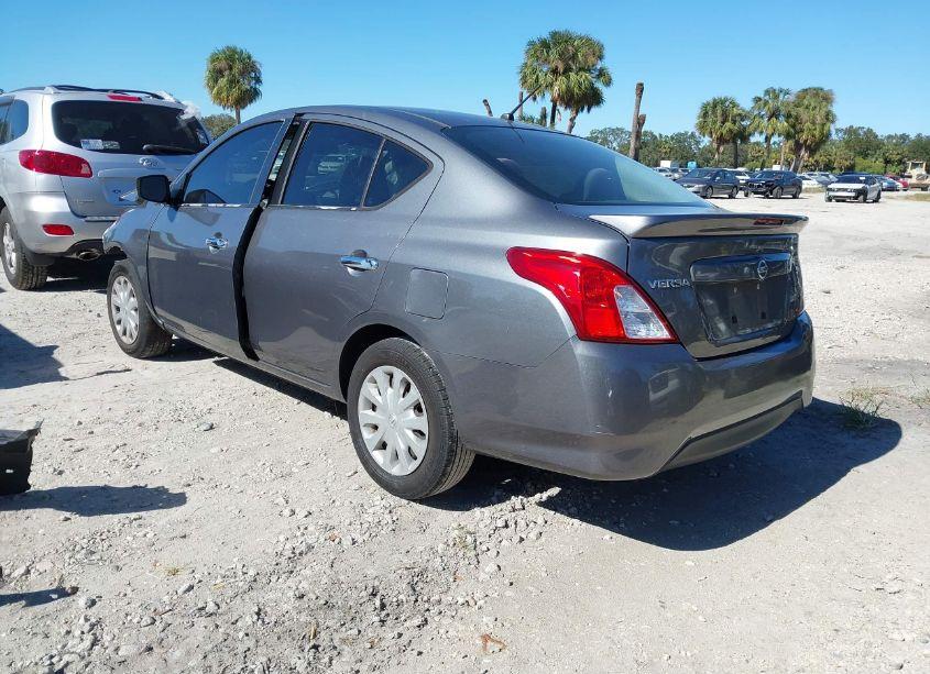 Photo 3 of 2018 Nissan Versa 1.6 SV (VIN 3N1CN7APXJL842595)