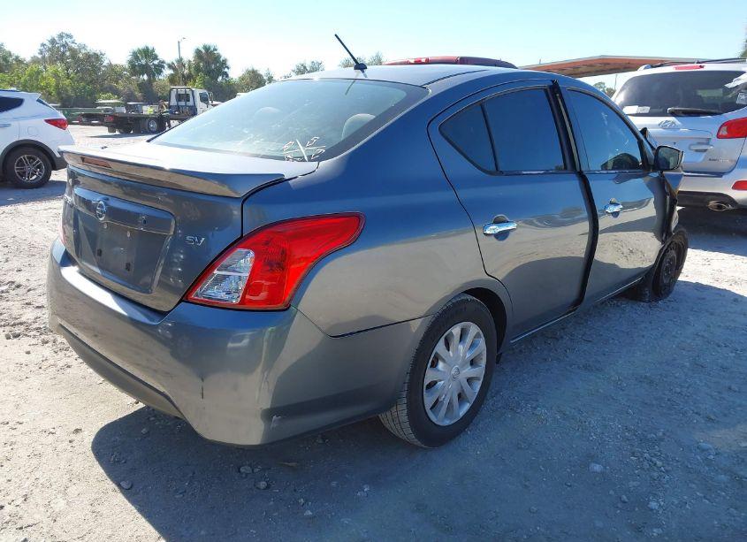 Photo 4 of 2018 Nissan Versa 1.6 SV (VIN 3N1CN7APXJL842595)