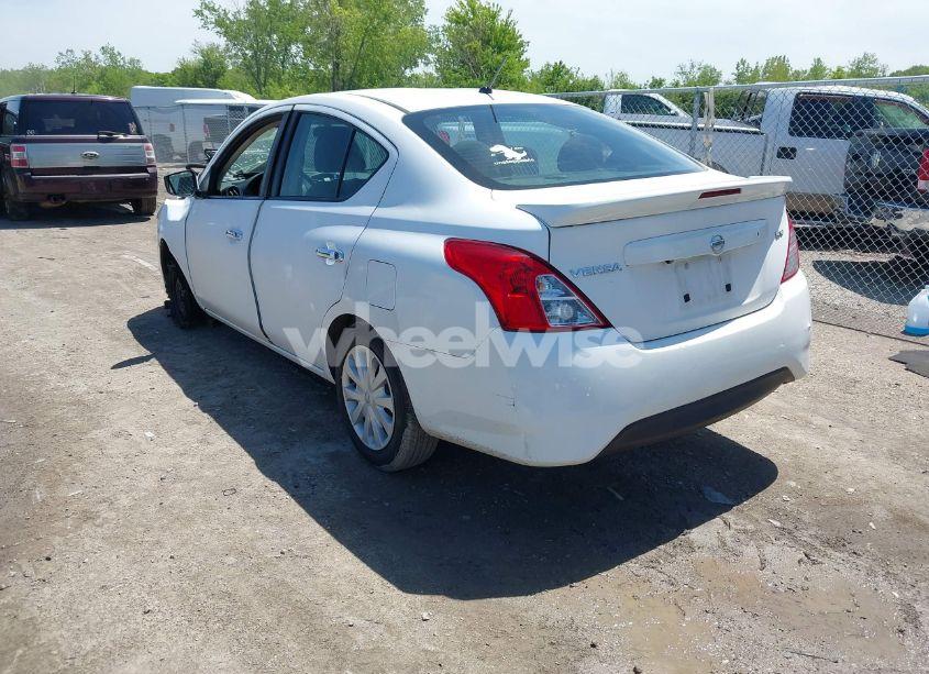 Photo 3 of 2018 Nissan Versa 1.6 SV (VIN 3N1CN7APXJL885995)