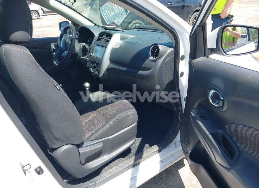 Photo 5 of 2018 Nissan Versa 1.6 SV (VIN 3N1CN7APXJL885995)