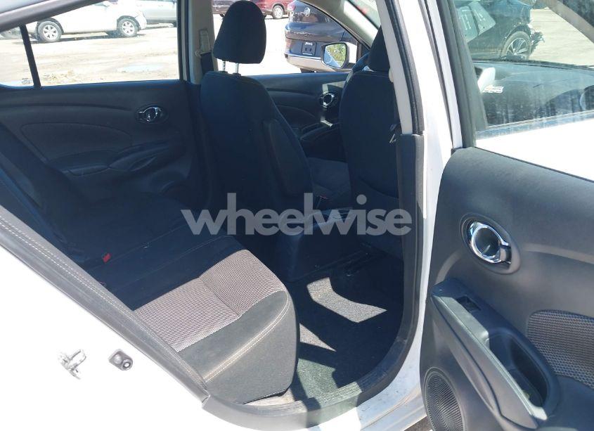 Photo 8 of 2018 Nissan Versa 1.6 SV (VIN 3N1CN7APXJL885995)