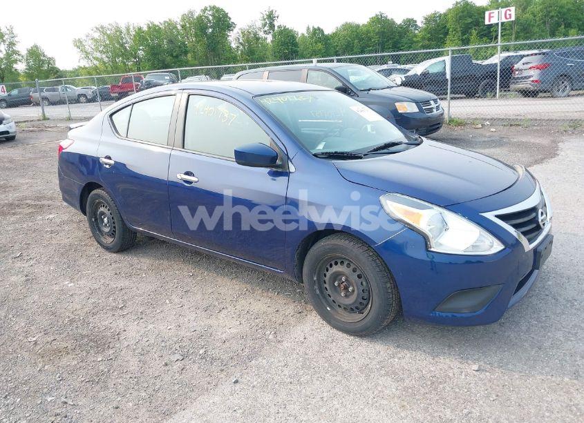 2019 Nissan Versa 1.6 SV (VIN 3N1CN7APXKL800199) main photo