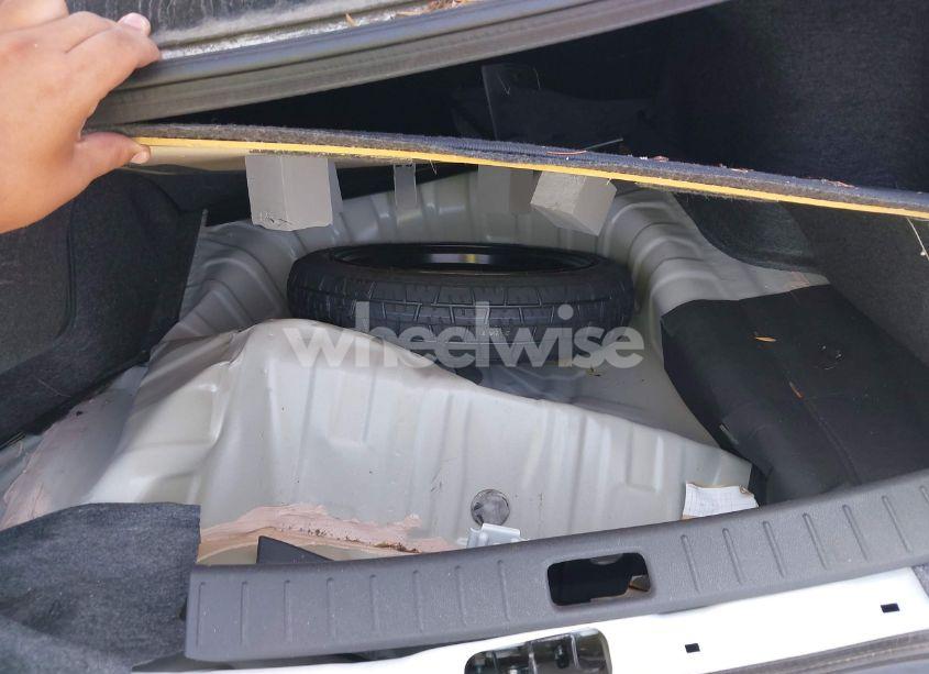 Photo 12 of 2019 Nissan Versa 1.6 S+ (VIN 3N1CN7APXKL801224)