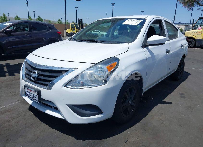 Photo 2 of 2019 Nissan Versa 1.6 S+ (VIN 3N1CN7APXKL801224)