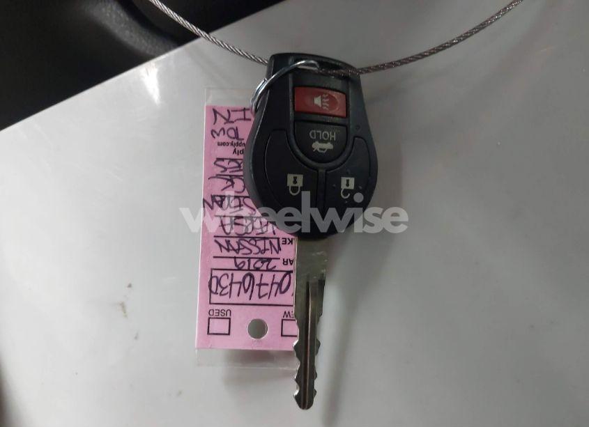 Photo 11 of 2019 Nissan Versa 1.6 SV (VIN 3N1CN7APXKL808206)