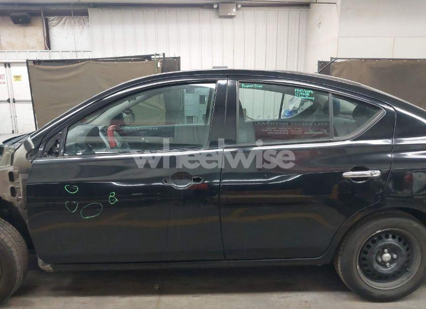 Photo 15 of 2019 Nissan Versa 1.6 SV (VIN 3N1CN7APXKL808206)