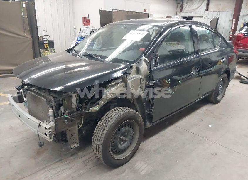 Photo 2 of 2019 Nissan Versa 1.6 SV (VIN 3N1CN7APXKL808206)