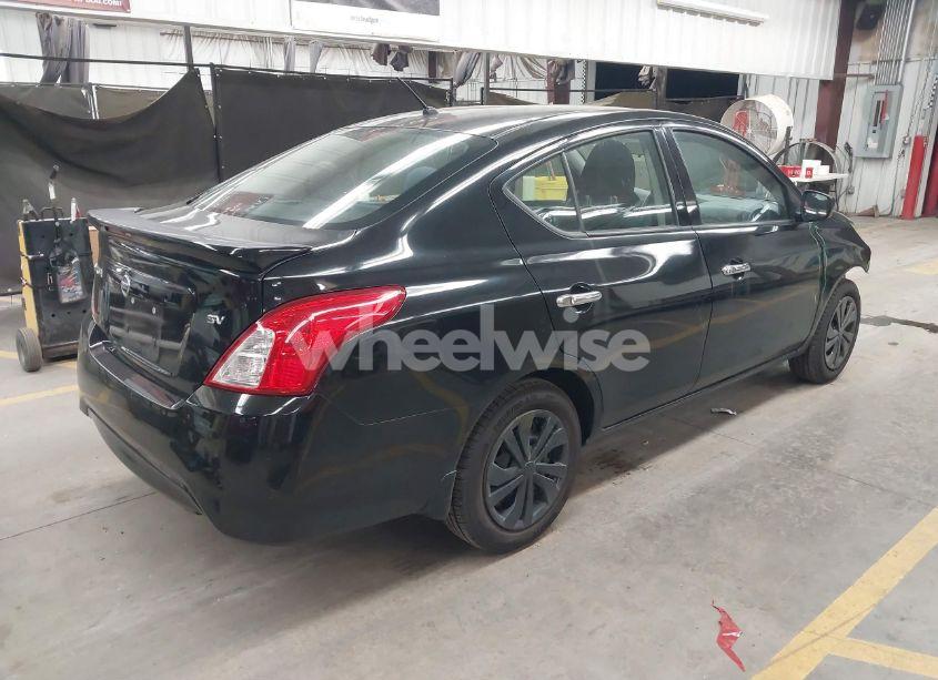 Photo 4 of 2019 Nissan Versa 1.6 SV (VIN 3N1CN7APXKL808206)