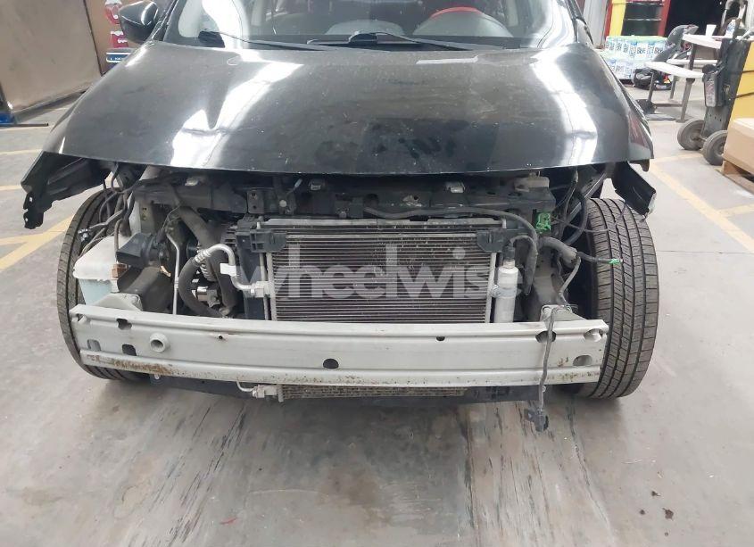 Photo 6 of 2019 Nissan Versa 1.6 SV (VIN 3N1CN7APXKL808206)