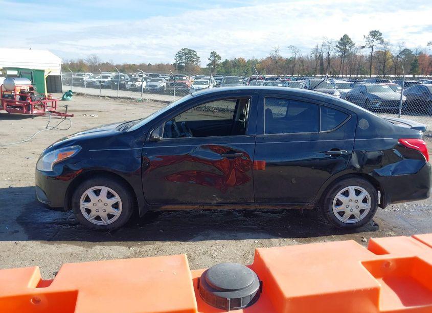 Photo 15 of 2019 Nissan Versa 1.6 S+ (VIN 3N1CN7APXKL812188)