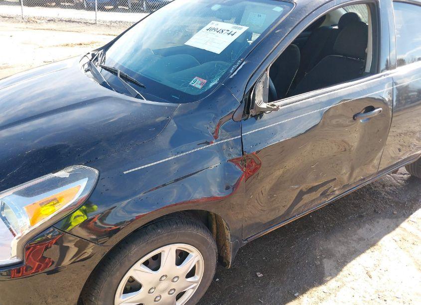 Photo 6 of 2019 Nissan Versa 1.6 S+ (VIN 3N1CN7APXKL812188)