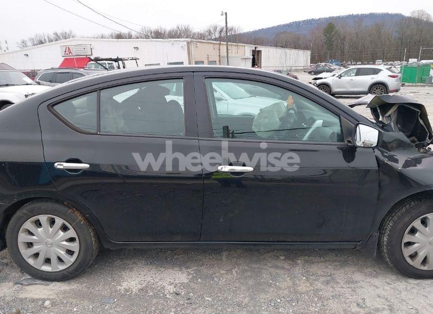 Photo 13 of 2019 Nissan Versa 1.6 SV (VIN 3N1CN7APXKL817066)