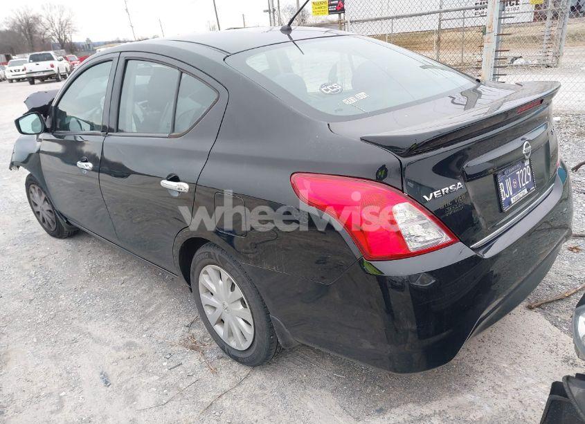 Photo 3 of 2019 Nissan Versa 1.6 SV (VIN 3N1CN7APXKL817066)