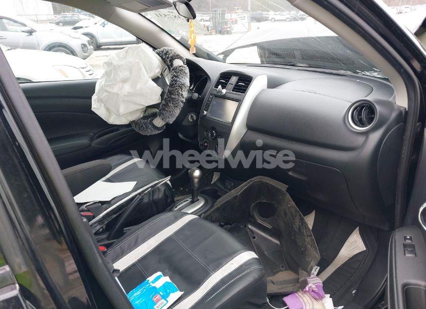 Photo 5 of 2019 Nissan Versa 1.6 SV (VIN 3N1CN7APXKL817066)