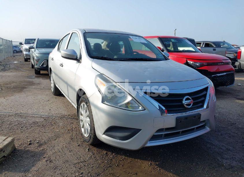 2019 Nissan Versa 1.6 S+ (VIN 3N1CN7APXKL818475) main photo