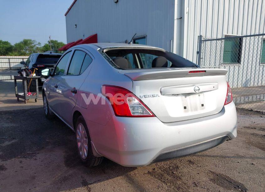 Photo 3 of 2019 Nissan Versa 1.6 S+ (VIN 3N1CN7APXKL818475)