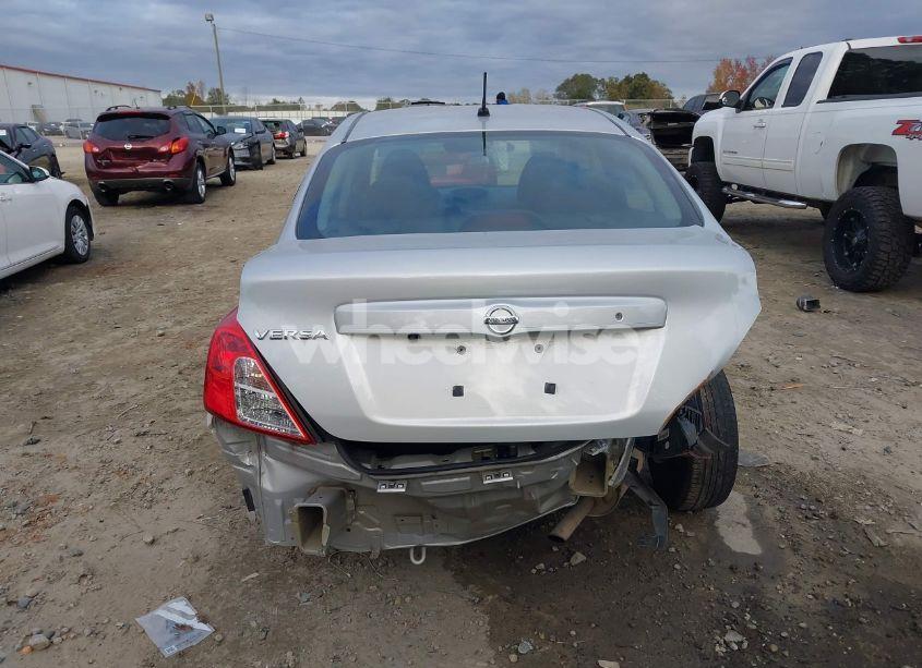 Photo 16 of 2019 Nissan Versa 1.6 S (VIN 3N1CN7APXKL821716)