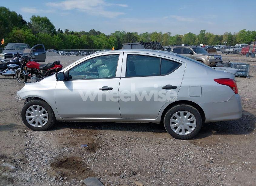 Photo 14 of 2019 Nissan Versa 1.6 S+ (VIN 3N1CN7APXKL826172)