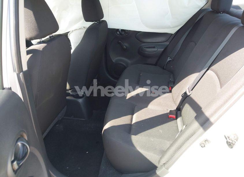 Photo 8 of 2019 Nissan Versa 1.6 S+ (VIN 3N1CN7APXKL826172)