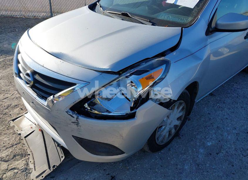 Photo 6 of 2019 Nissan Versa 1.6 S+ (VIN 3N1CN7APXKL829184)