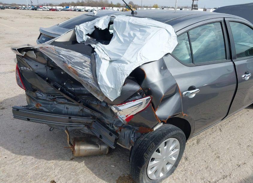 Photo 6 of 2019 Nissan Versa 1.6 SV (VIN 3N1CN7APXKL831582)