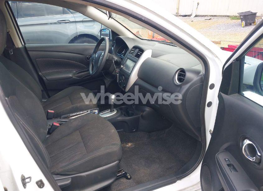 Photo 5 of 2019 Nissan Versa 1.6 SV (VIN 3N1CN7APXKL831677)