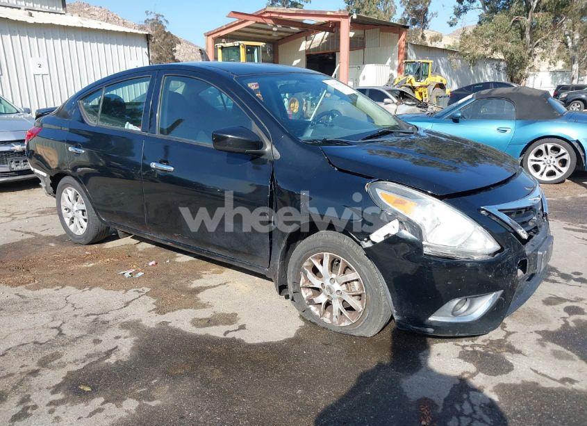 2019 Nissan Versa 1.6 SV (VIN 3N1CN7APXKL844090) main photo