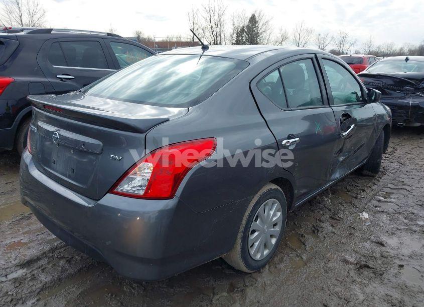 Photo 4 of 2019 Nissan Versa 1.6 SV (VIN 3N1CN7APXKL847622)